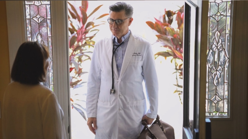 Dr. Ken Kelly MD Doctor Medical Physician Emergency Room Patient Care House Call Internal Health Community